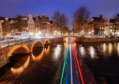 amsterdam-channels-canals-4693608-1024x682