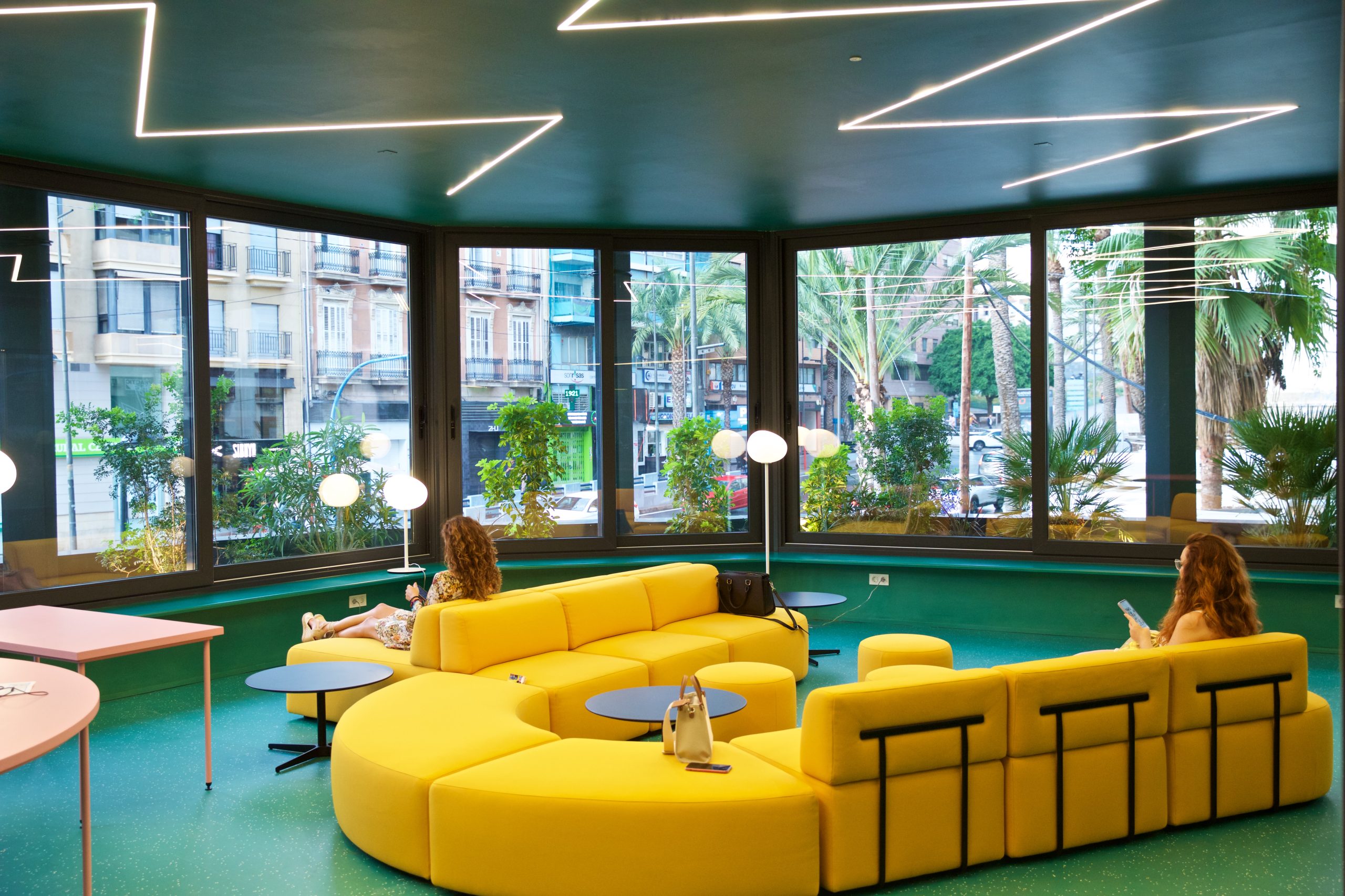 Coliving with Suiters